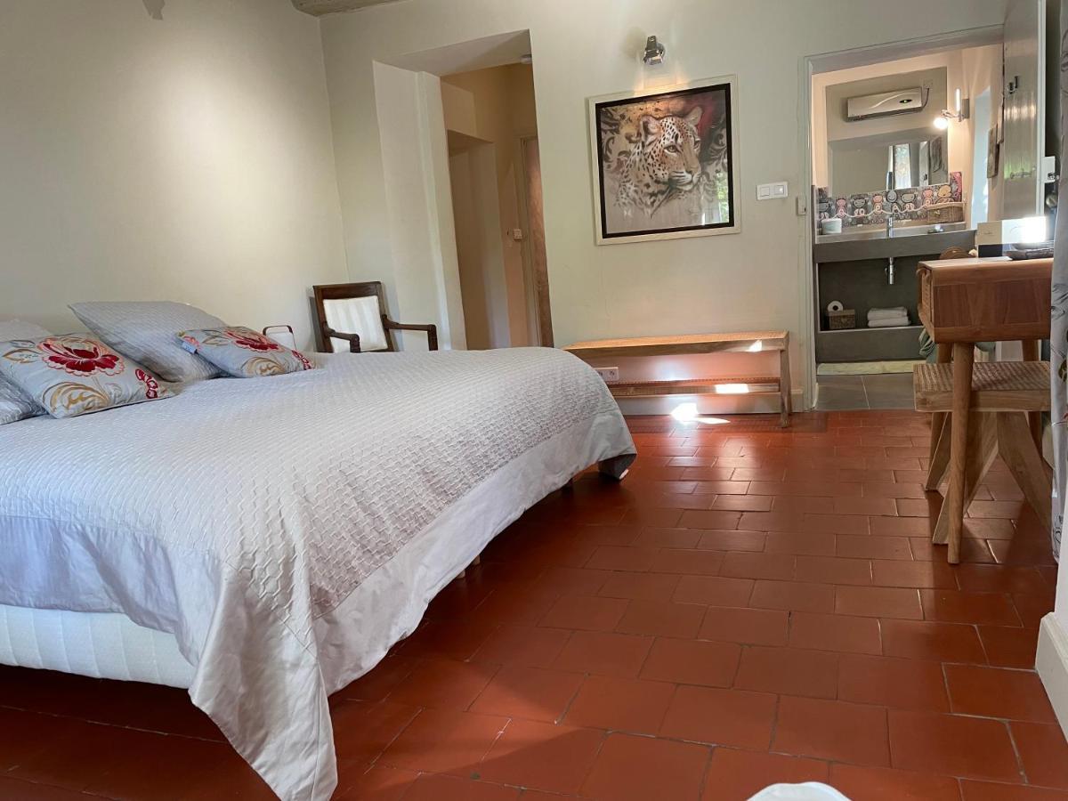 Ermitage Notre Dame De Vacquieres Bed and Breakfast Noves Εξωτερικό φωτογραφία