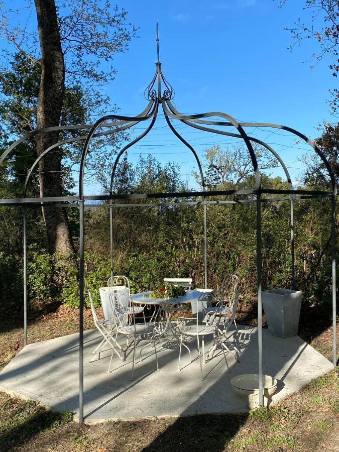 Ermitage Notre Dame De Vacquieres Bed and Breakfast Noves Εξωτερικό φωτογραφία