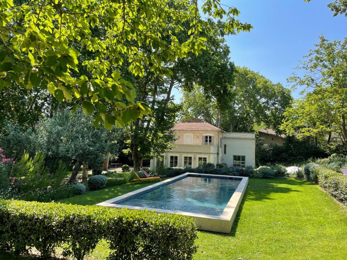 Ermitage Notre Dame De Vacquieres Bed and Breakfast Noves Εξωτερικό φωτογραφία